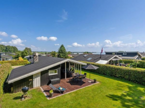 Holiday Home Fiete - 200m from the sea by Interhome